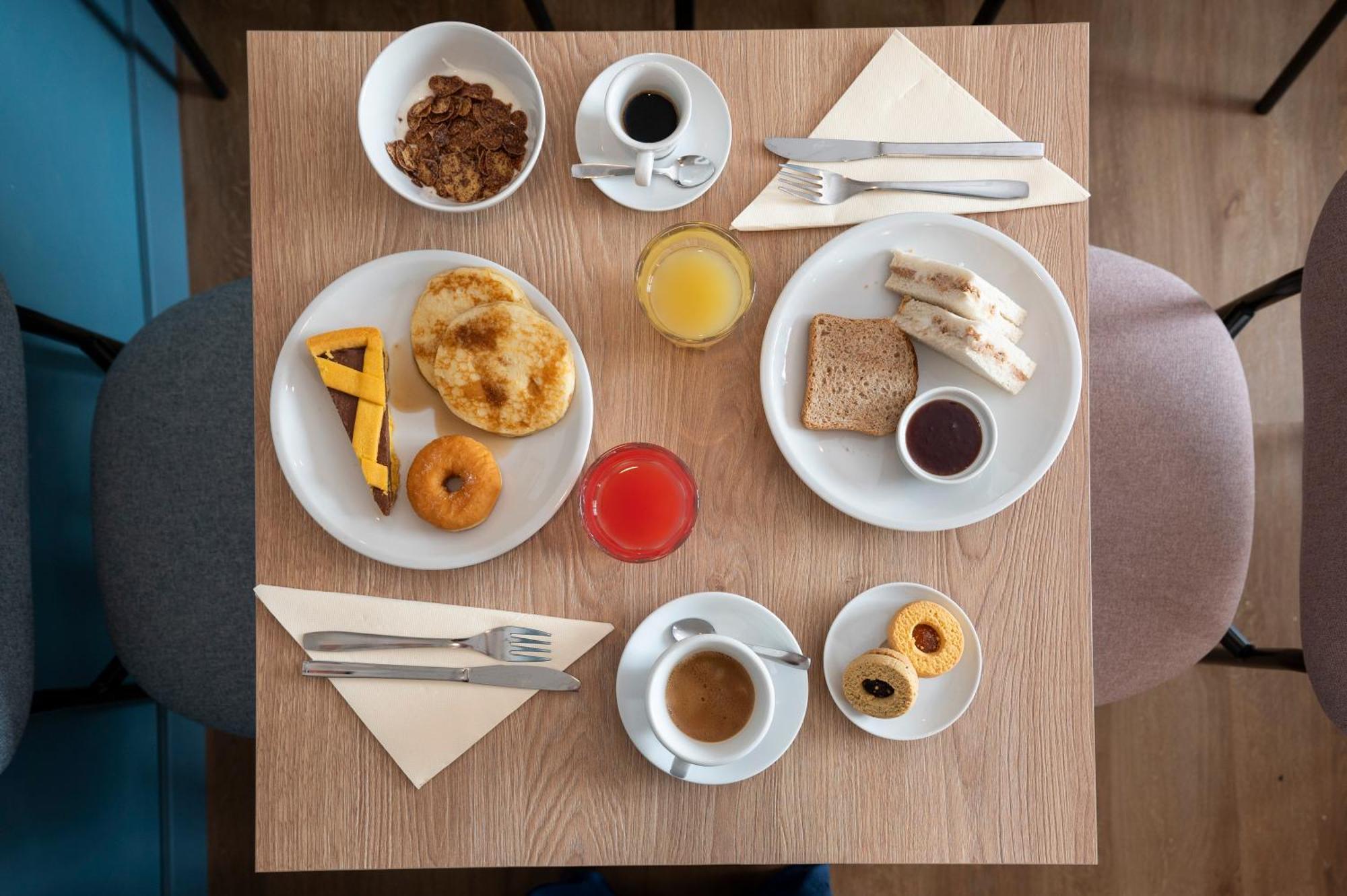 Rome Ciampino Smart Hotel ภายนอก รูปภาพ