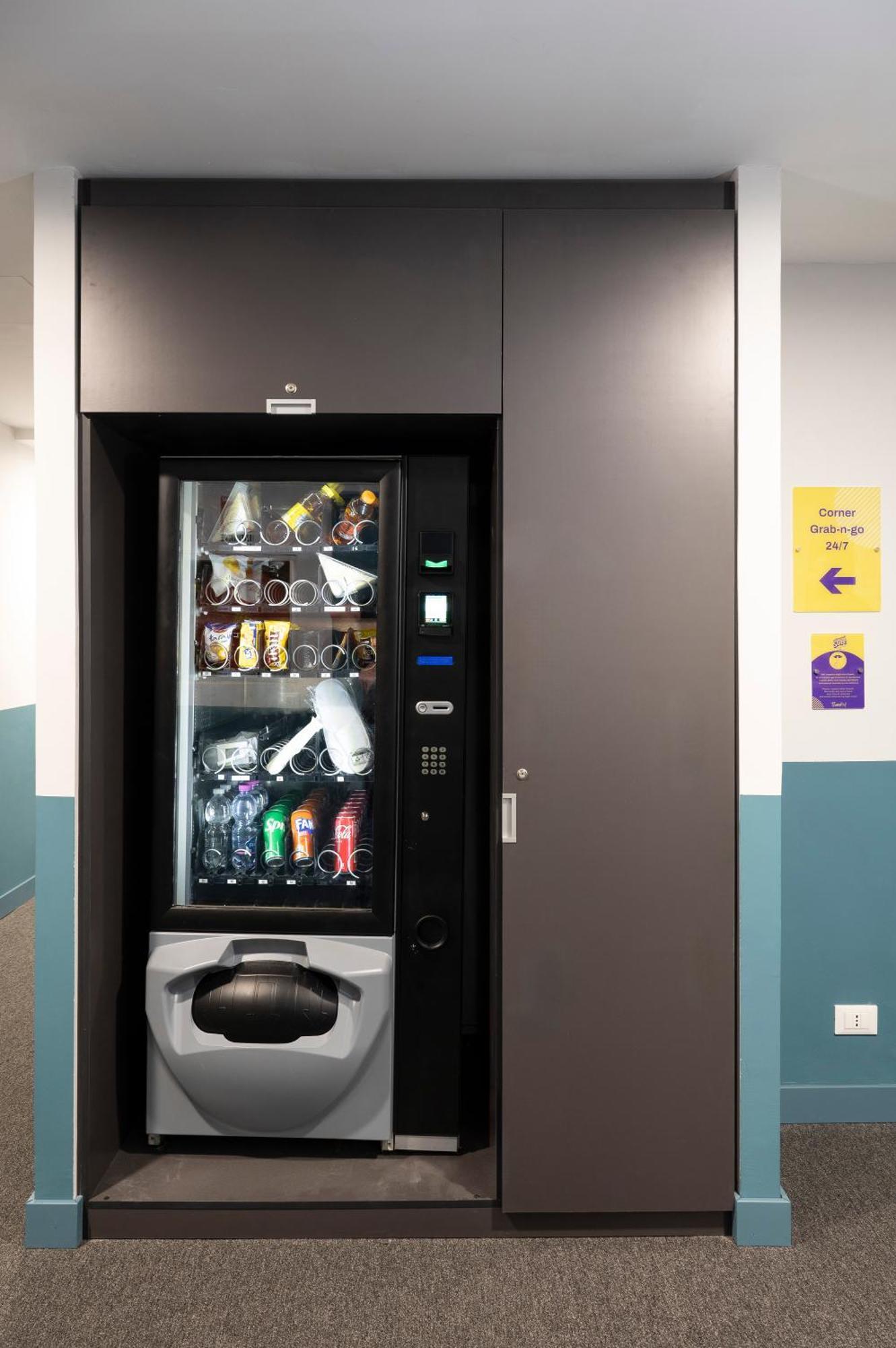 Rome Ciampino Smart Hotel ภายนอก รูปภาพ
